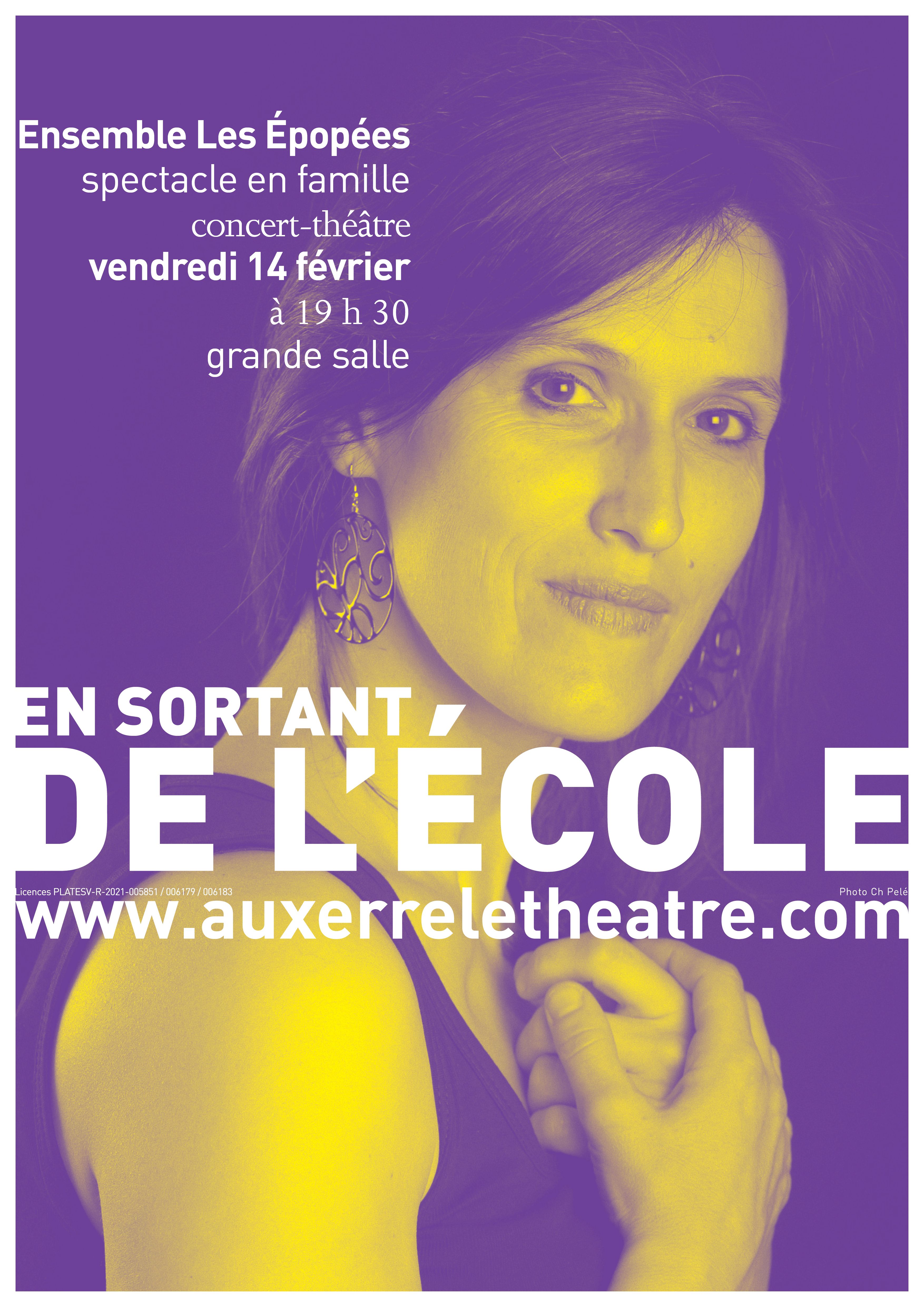 En sortant de l'école