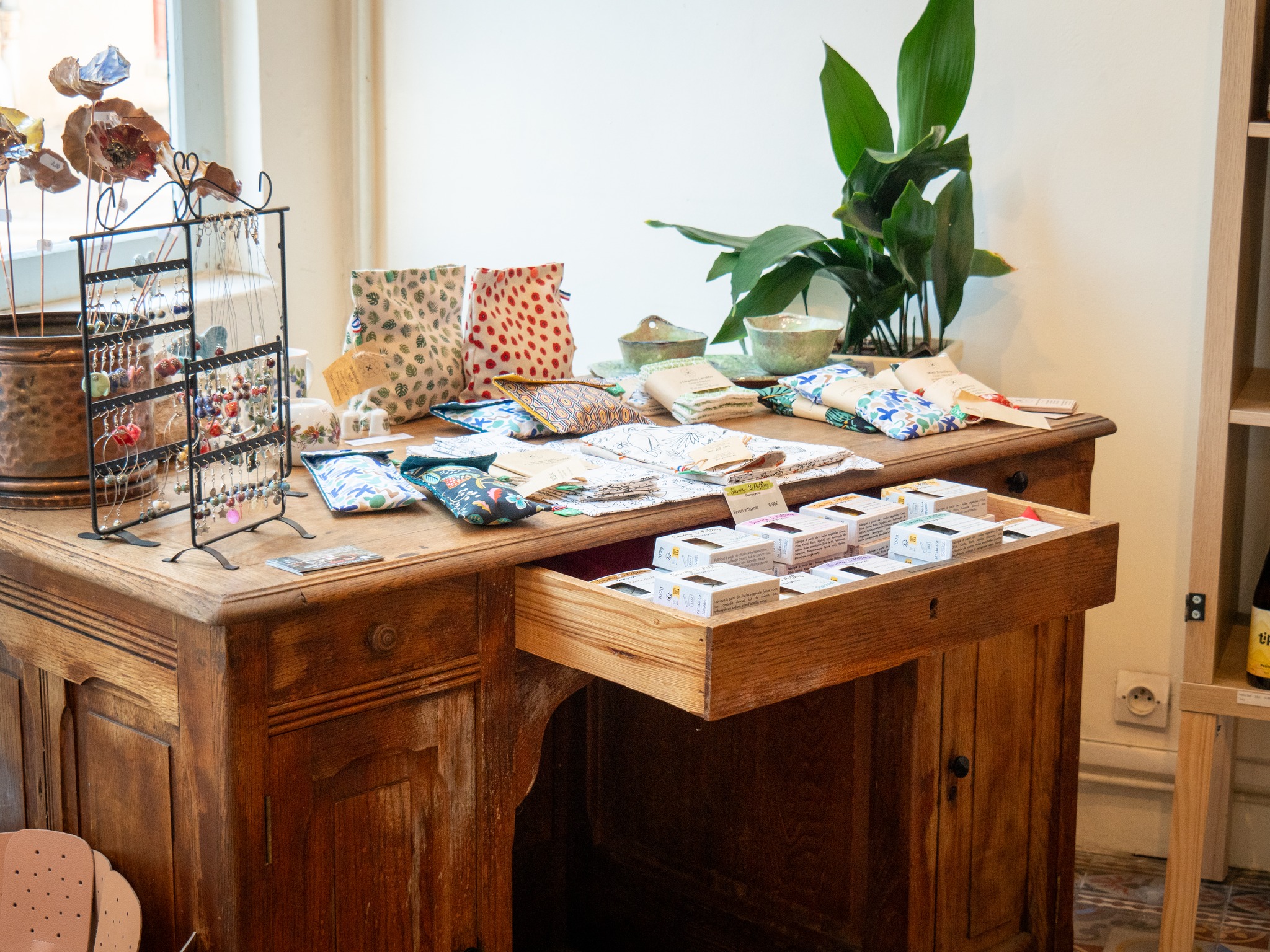 La boutique de l'Office de Tourisme Morvan Sommets & Grands Lacs - B.I.T de Lormes