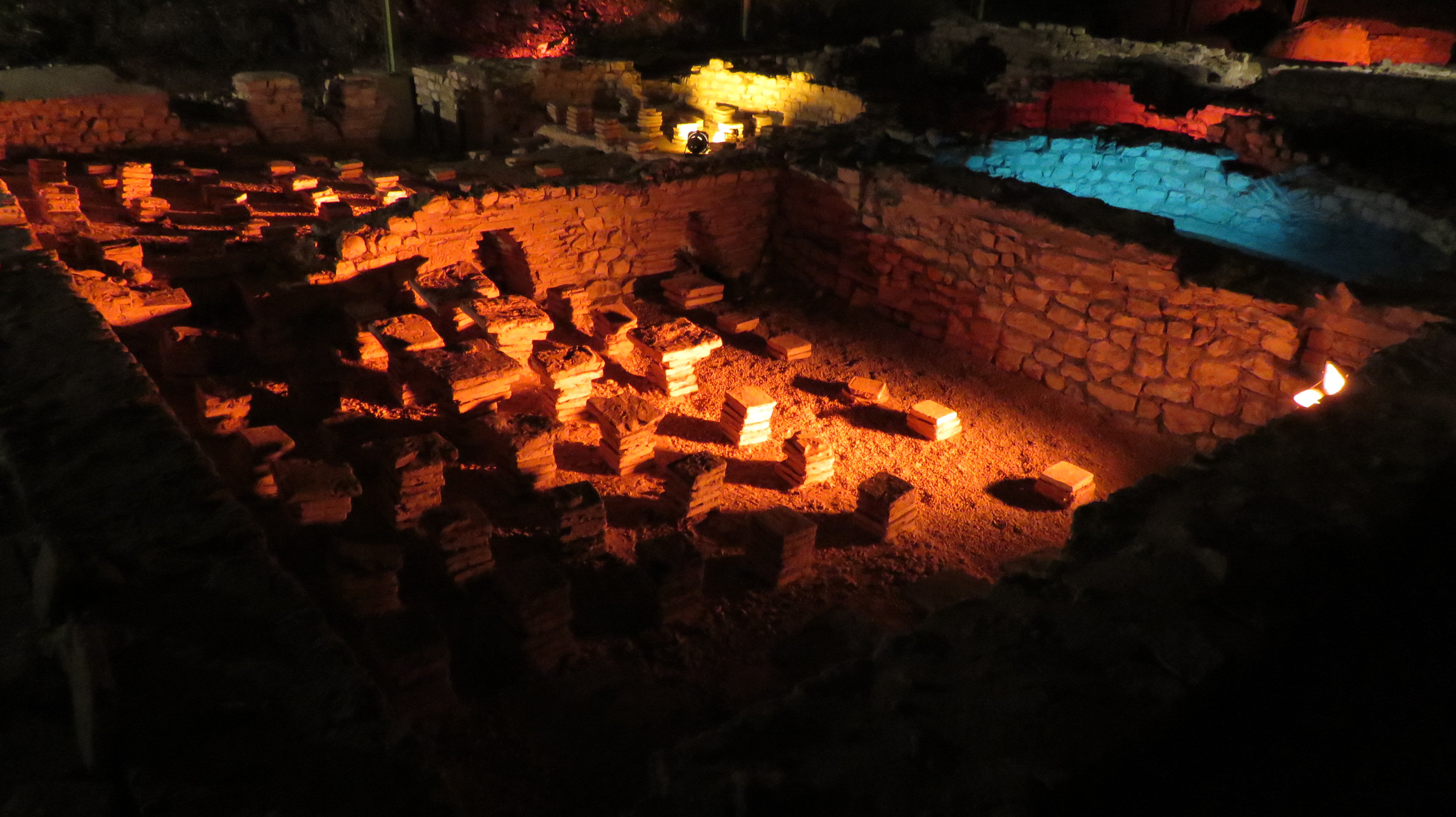 Visite nocturne site Escolives - Bains