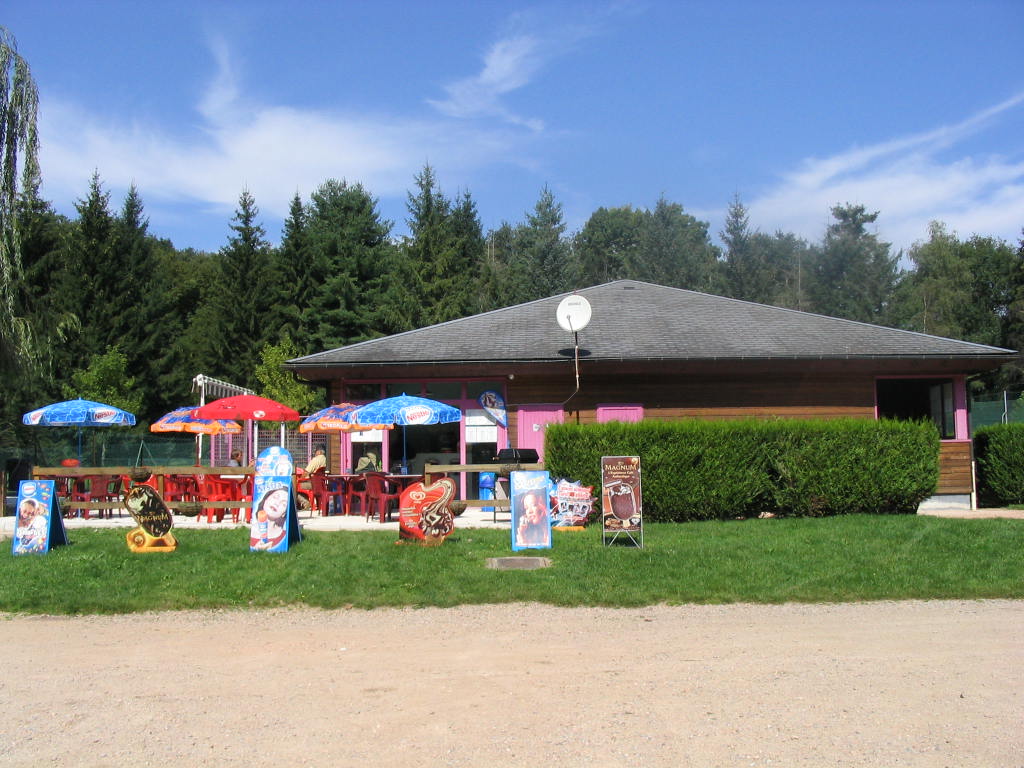 Bassin aqua-récréatif