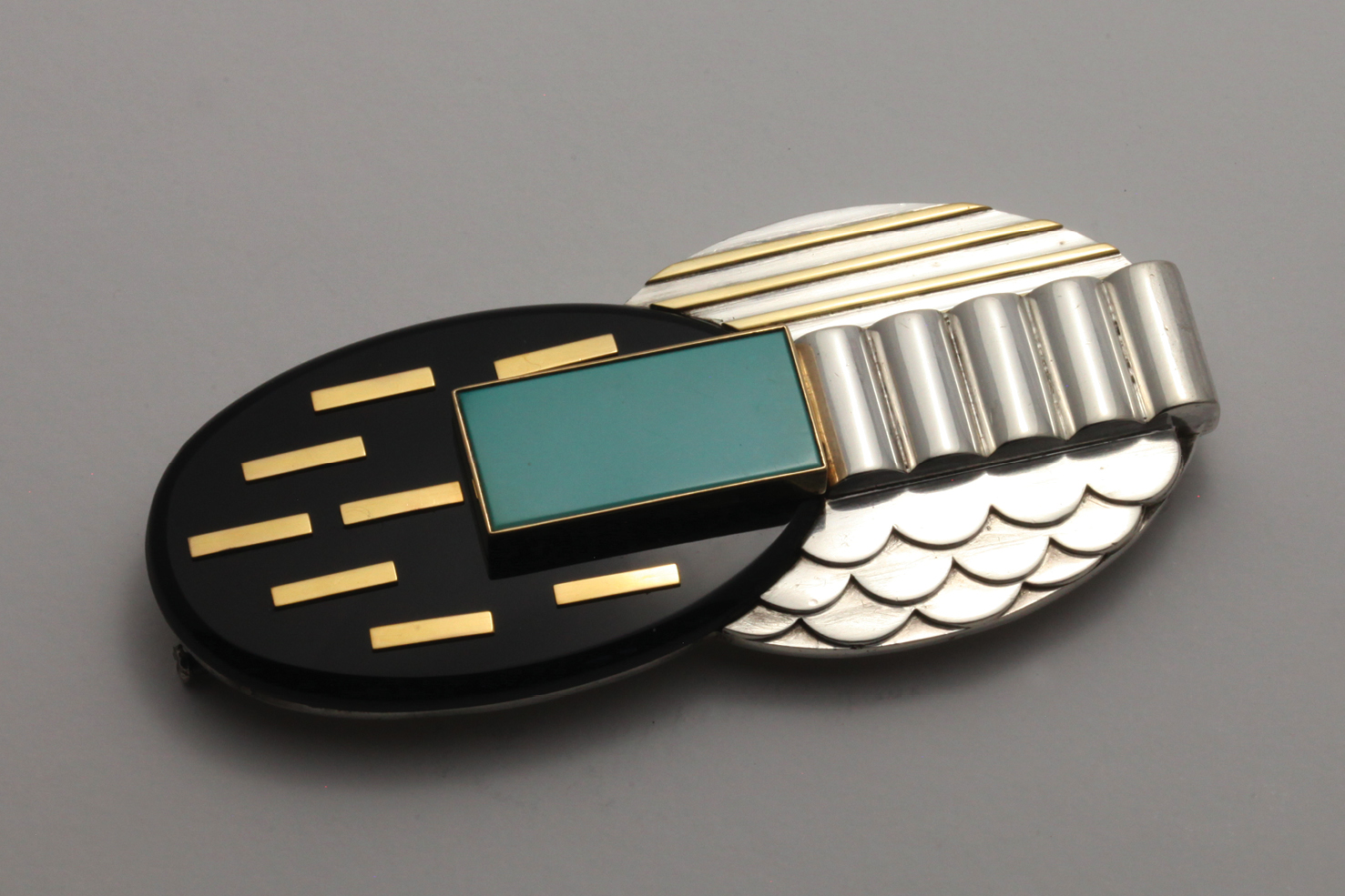 Pendentif broche Jean Després