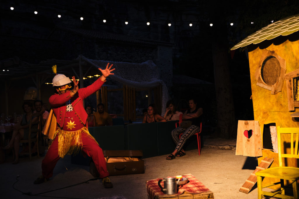 Théâtre burlesque "Casse Coquille"