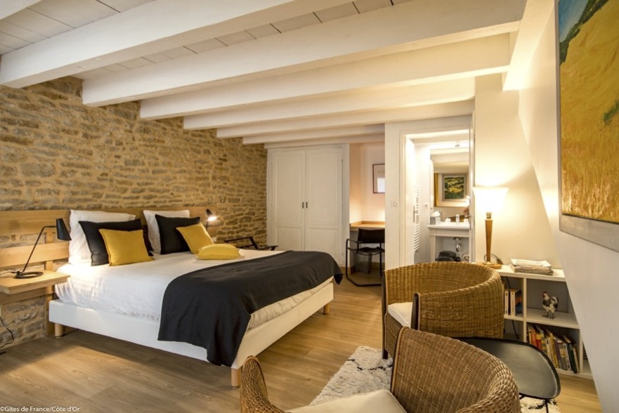 Le Clos de Fougères - Chambres d'hôtes, chambre d'hôtes à Montoillot