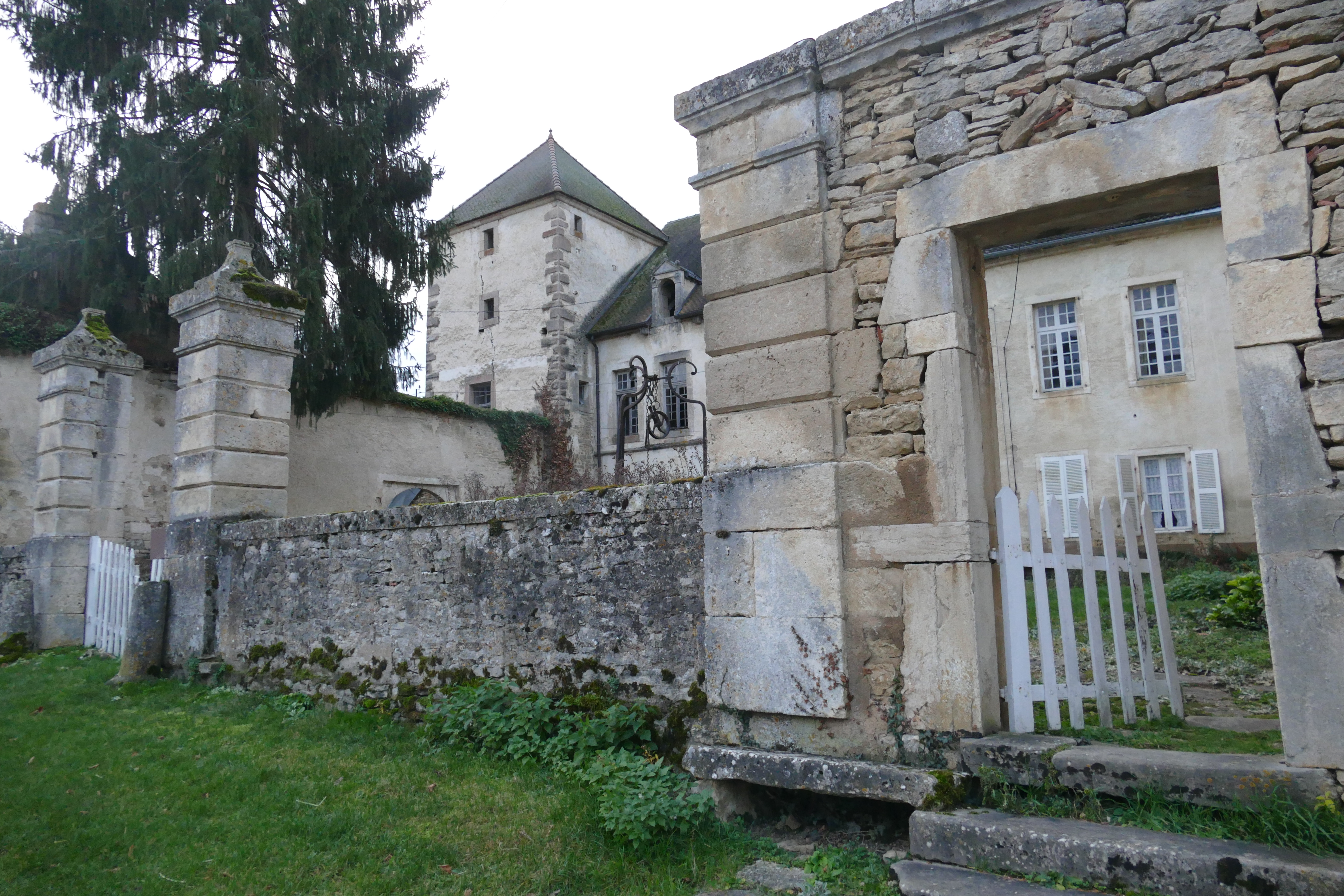 chateau 1