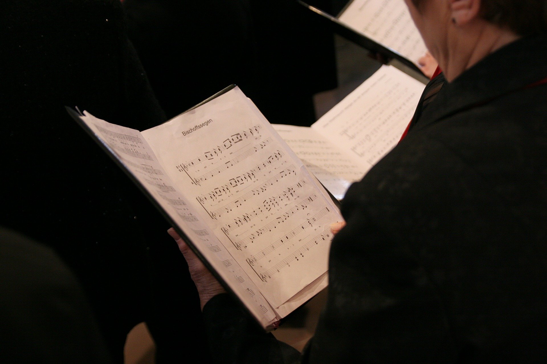 choir-g15bcb882a_1920