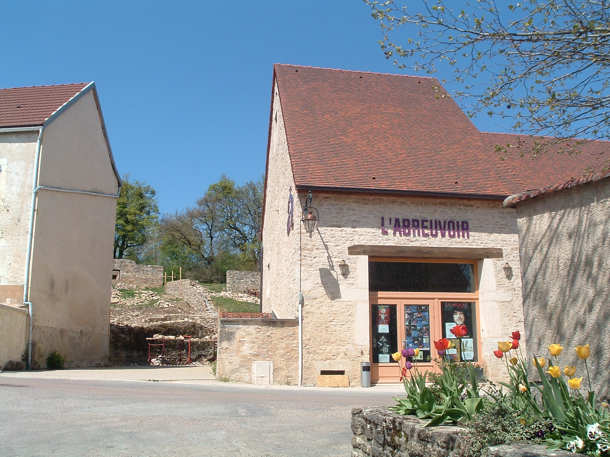 L’Abreuvoir — image 3