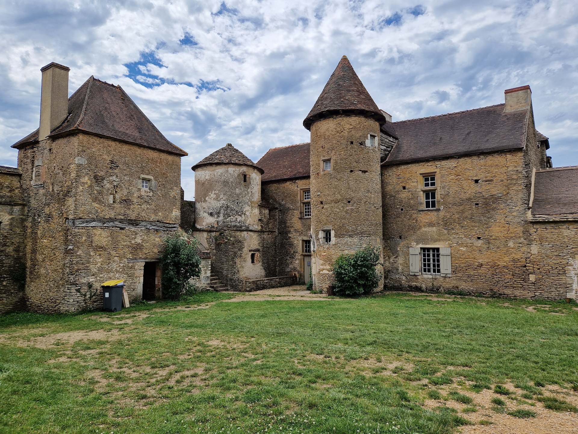 Soirée cabaret jussey 