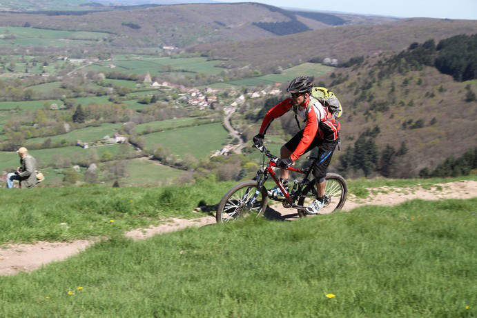 VELOVITAMINE  moniteur VTT - randonnées - encadrement — Ciclismo y BTT à Côte-d’Or