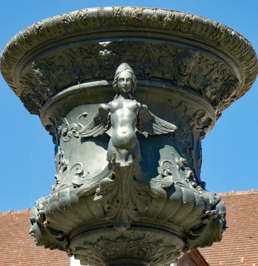 détail fontaine augisey