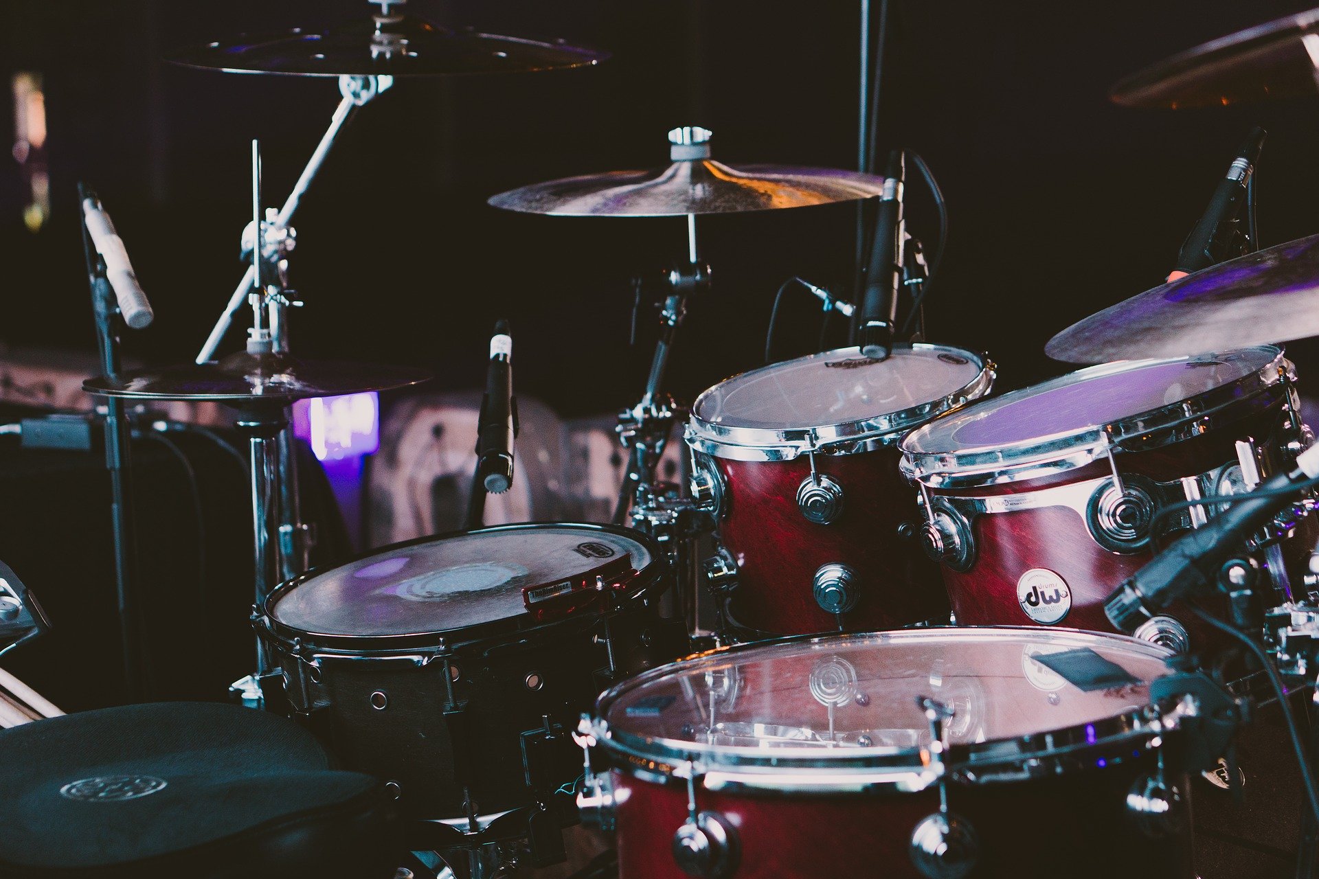 drum-set-1839383_1920
