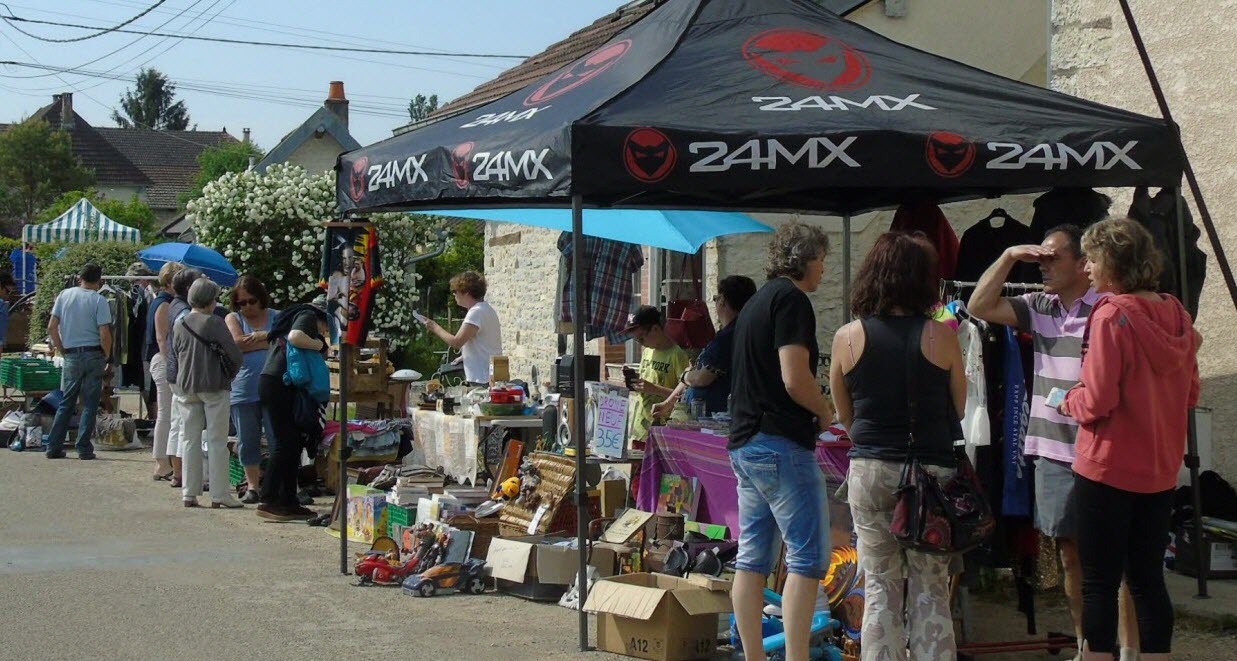 VIDE GRENIER