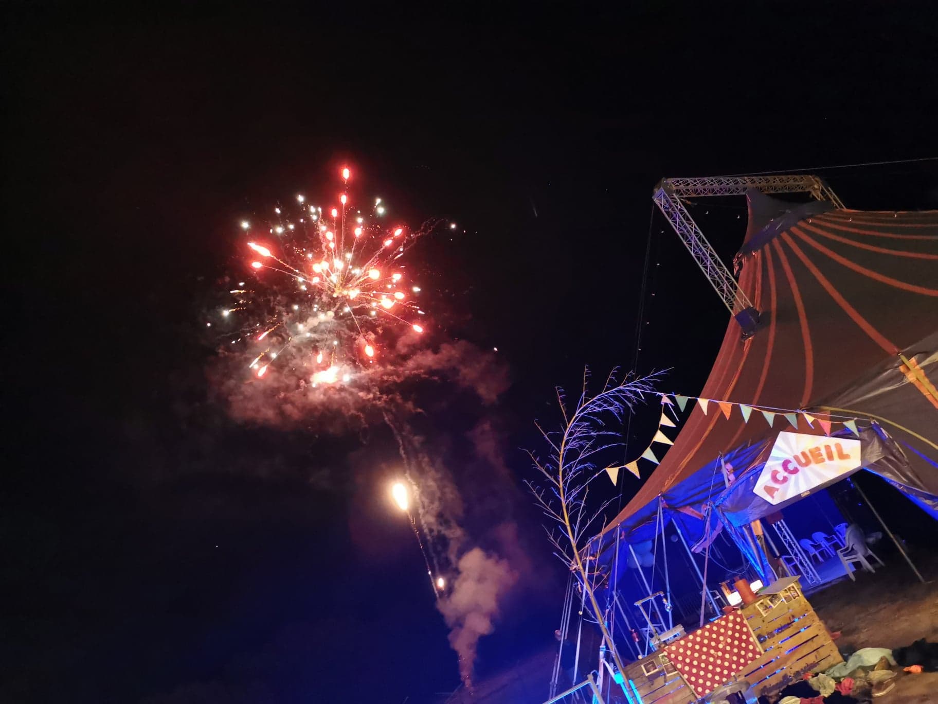 feu d'artifice derniere soiree