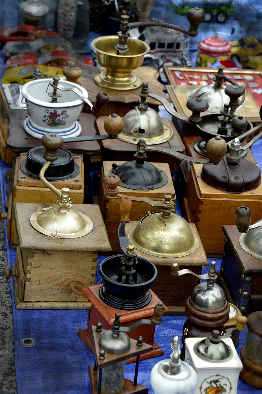 flea-market-3368020_1280