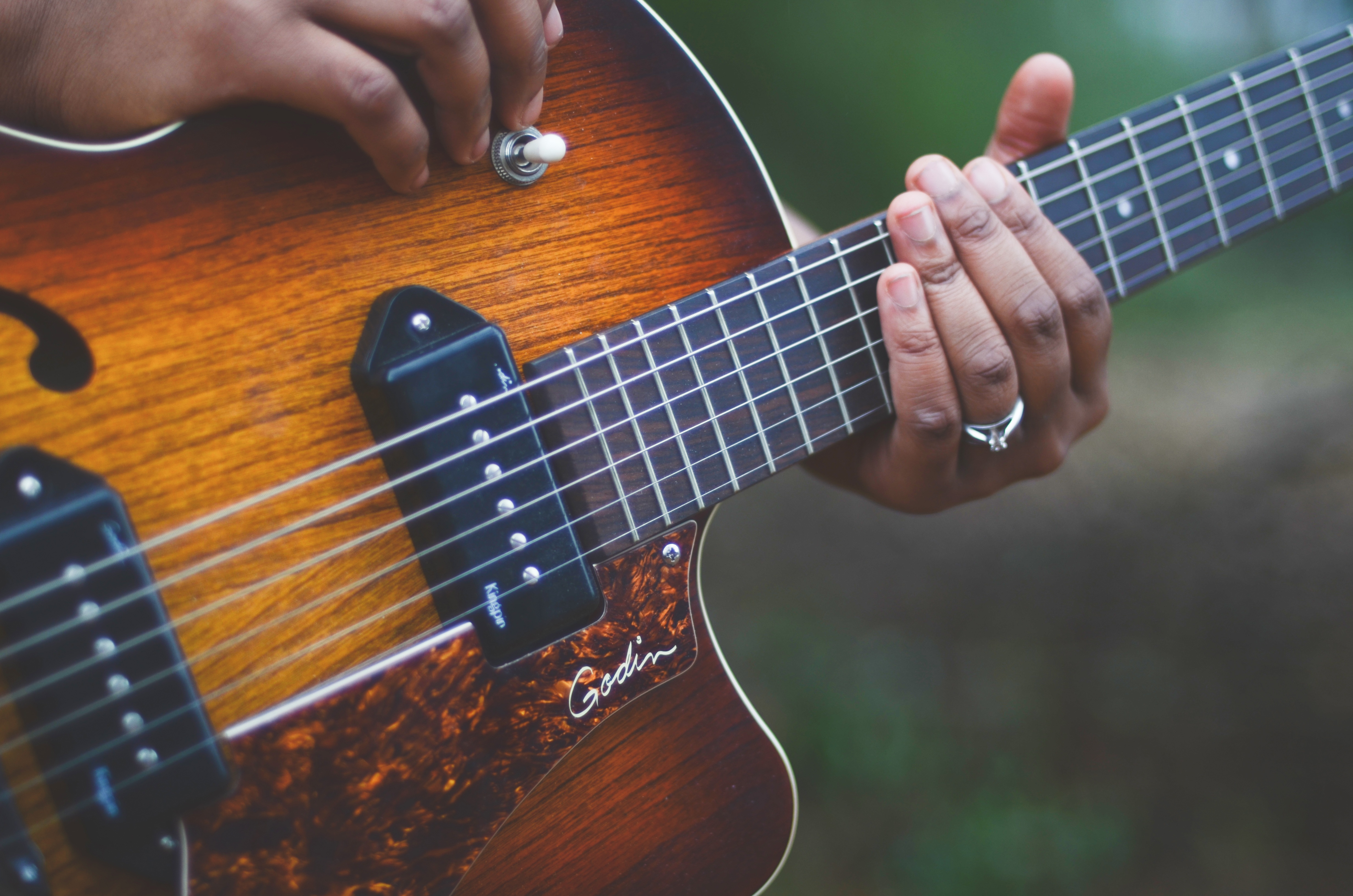 guitar-1537991