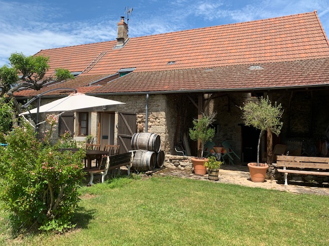Chambres d'Hôtes La Lison, chambre d'hôtes à Tintry
