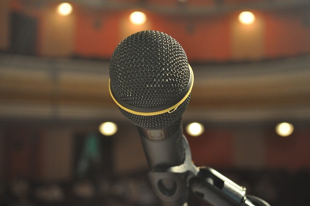 mic-6357230_640