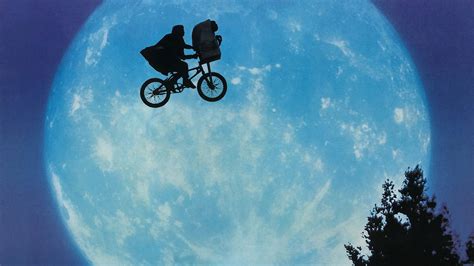 Projection en plein air du film E.T. L'EXTRA-TERRESTRE