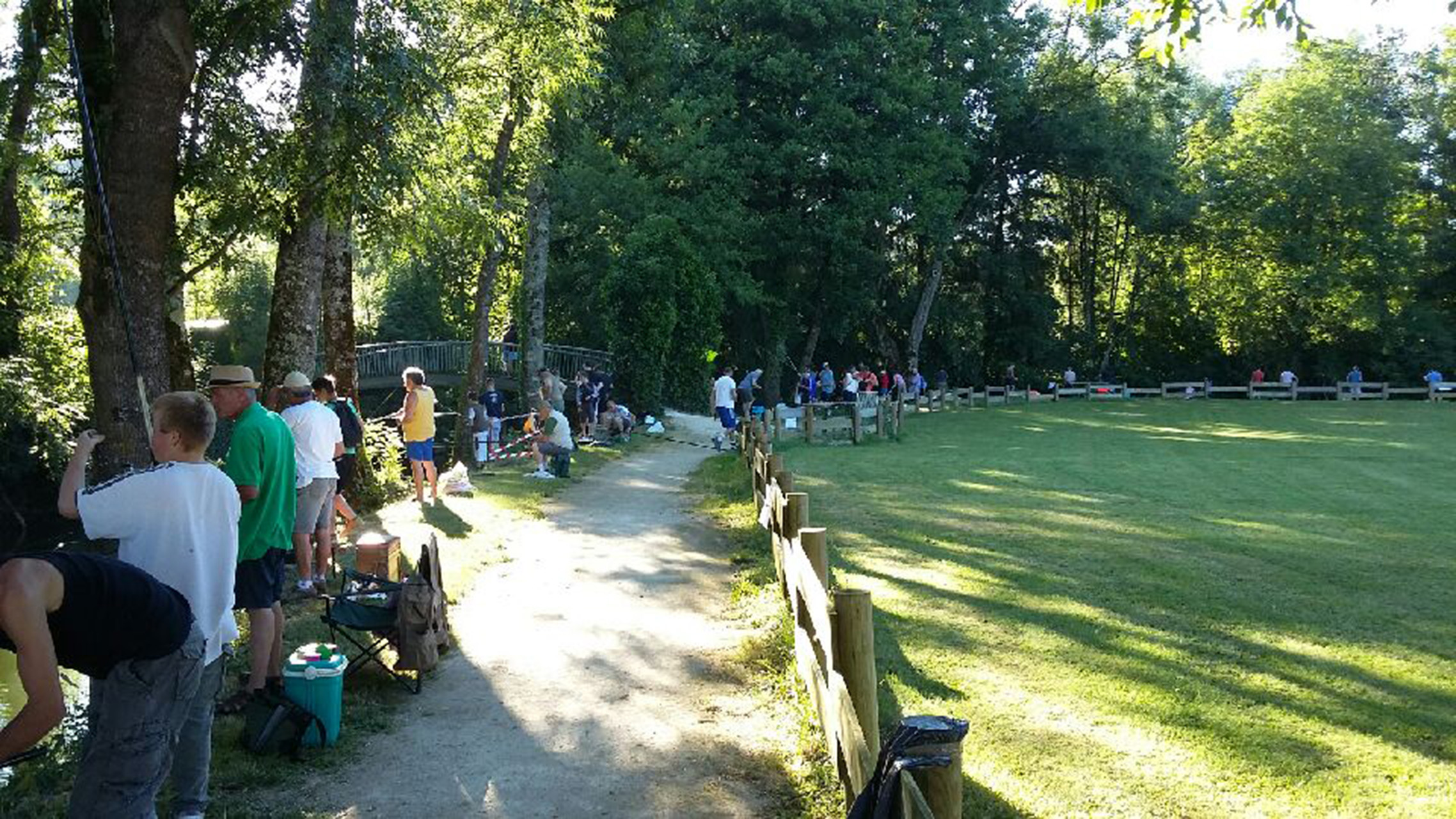 Concours de pêche organisé par La Perche à Dampierre-sur-Salon