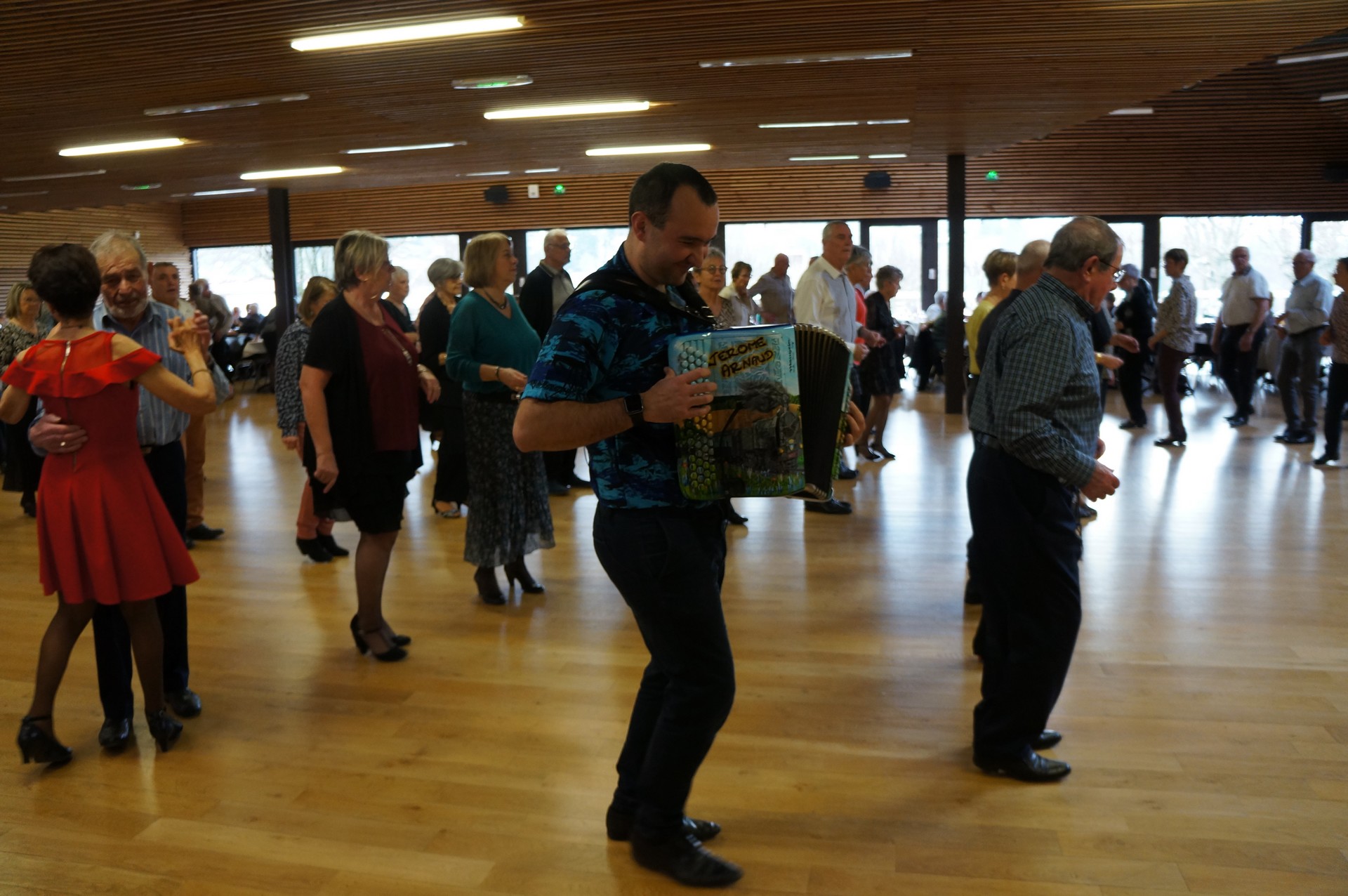 1 Thé dansant  2024