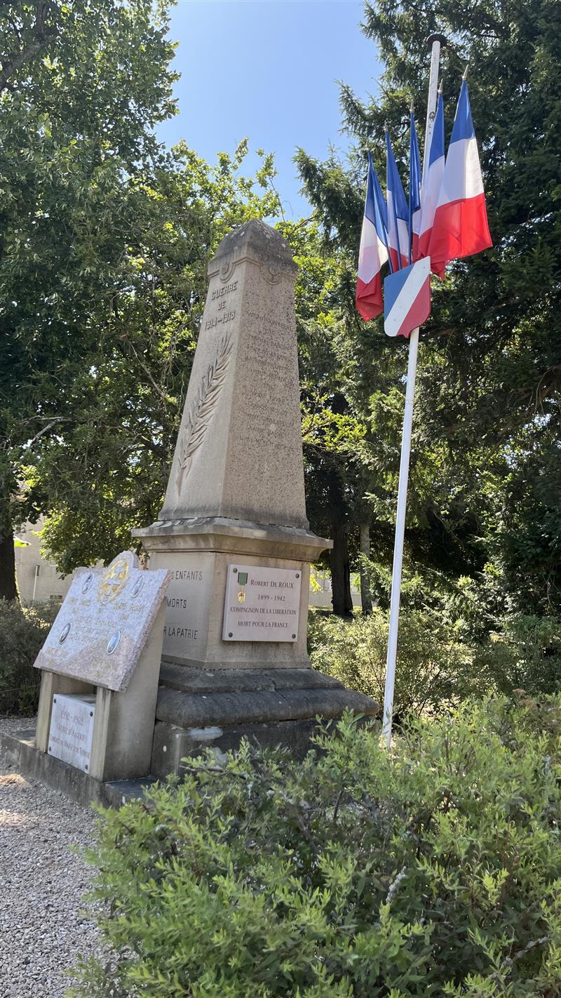 Monument aux morts de Sennecé-lès-Mâcon