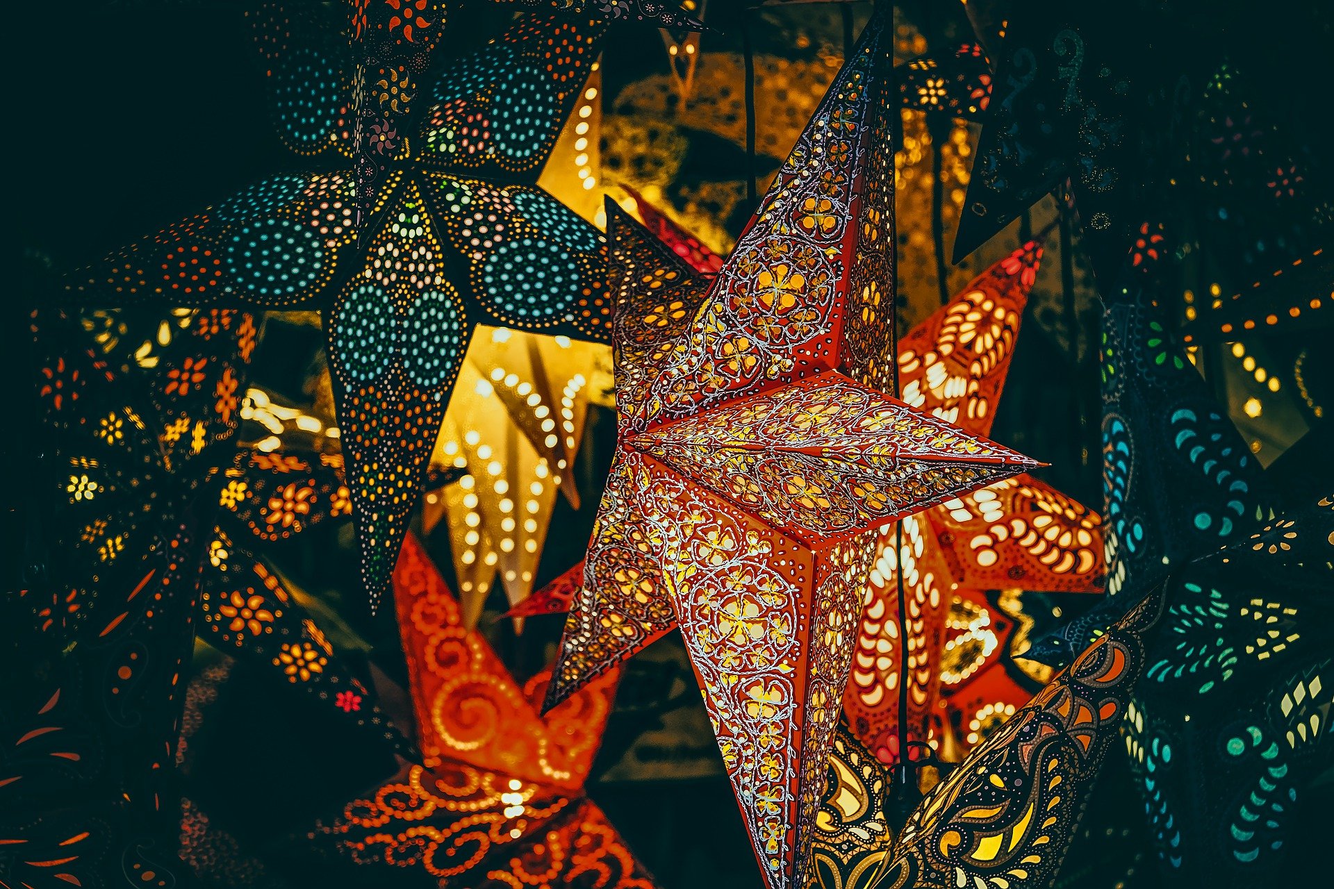 stars-4664313_1920