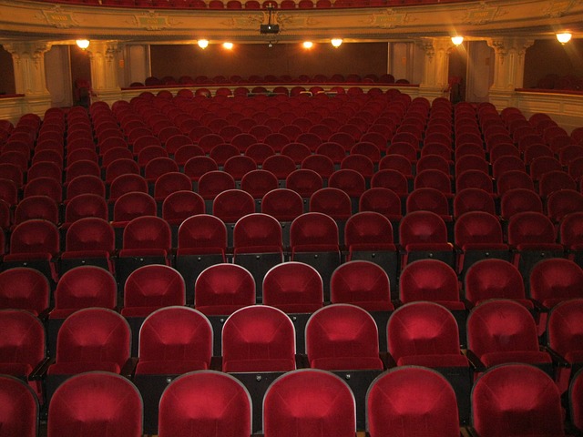 theater-gcc856dfc4_640